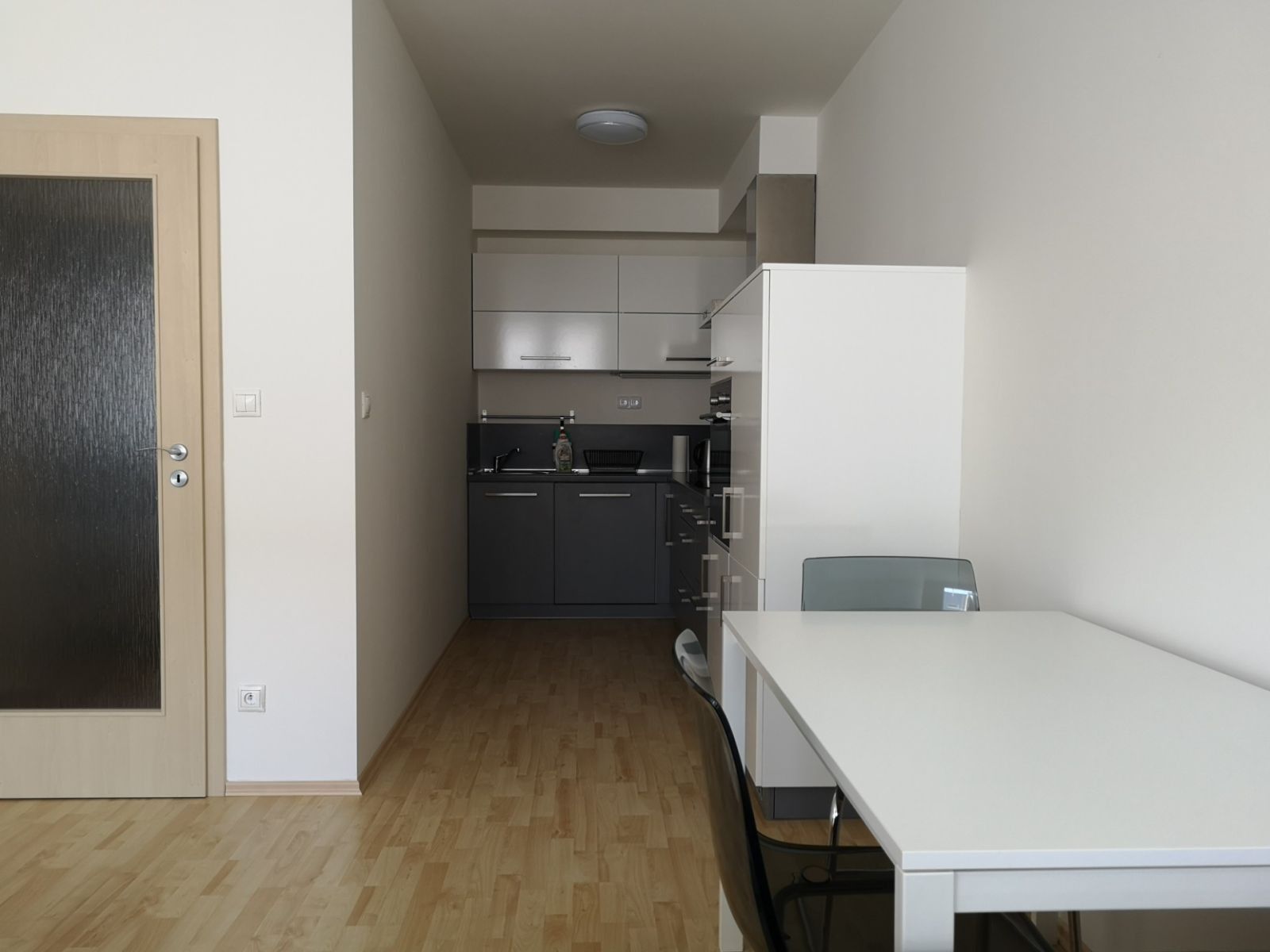 2+kk, U Hostavického potoka, Praha - Hostavice, 55 m² - 2