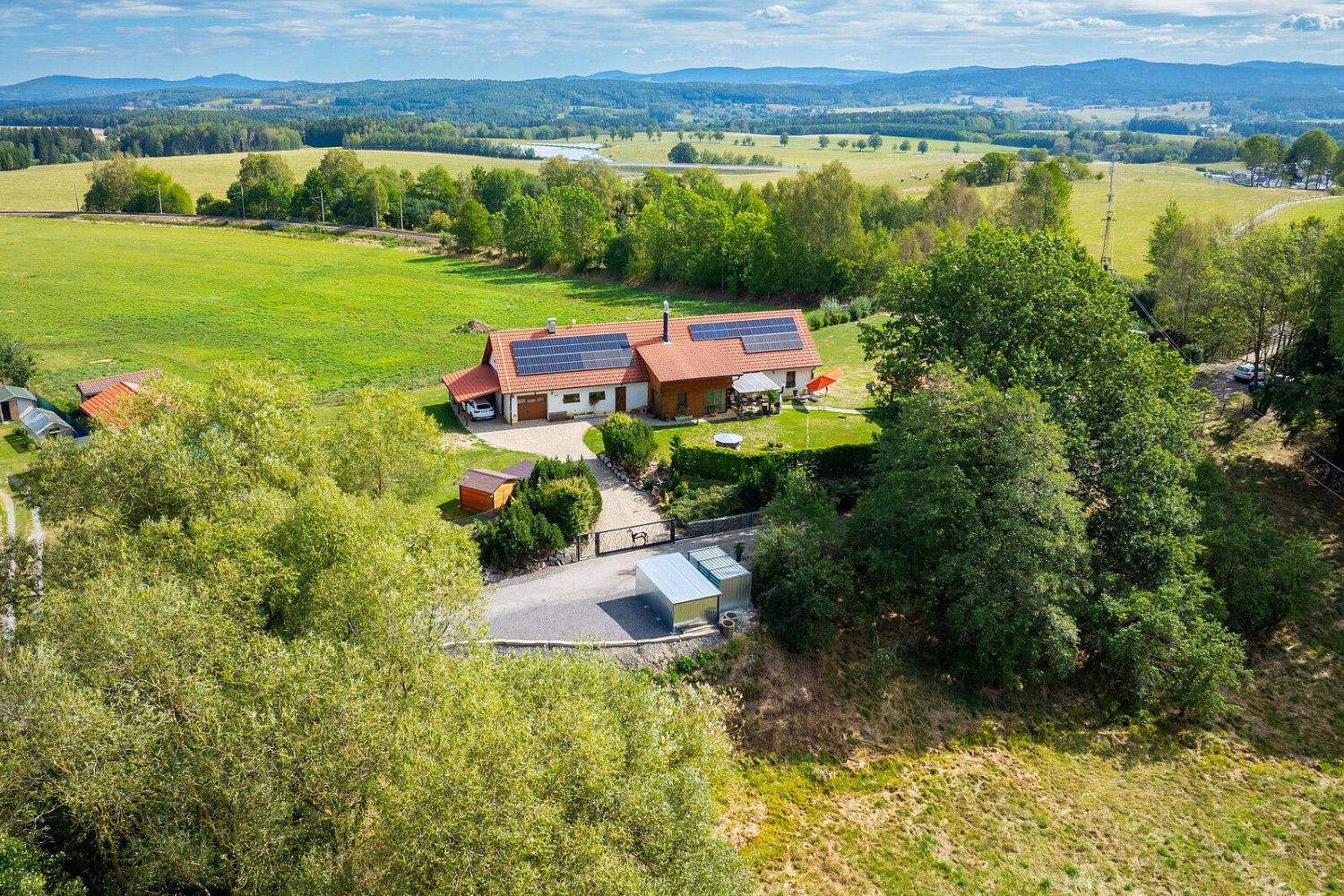 5+kk, Dolní Dvořiště - Trojany, okres Český Krumlov, 193 m² - 2