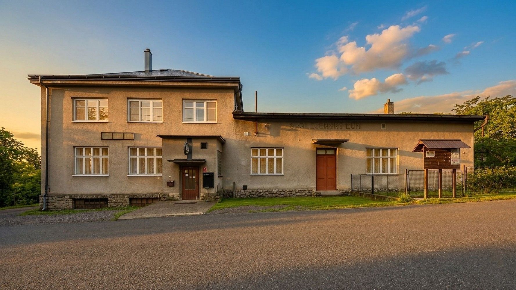 Rodinné domy, Žlebské Chvalovice, okres Chrudim, Pardubický kraj, 600 m² - 1