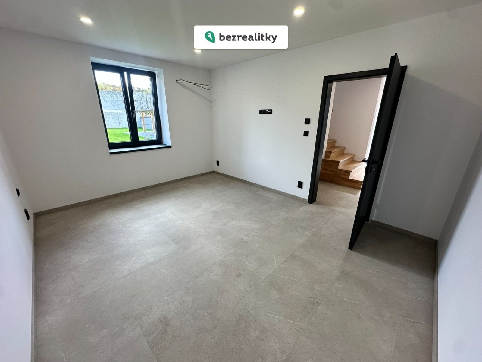 Prodej rodinný dům - Na Poříčí 65, Králův Dvůr Karlova Huť, 142 m² - 5