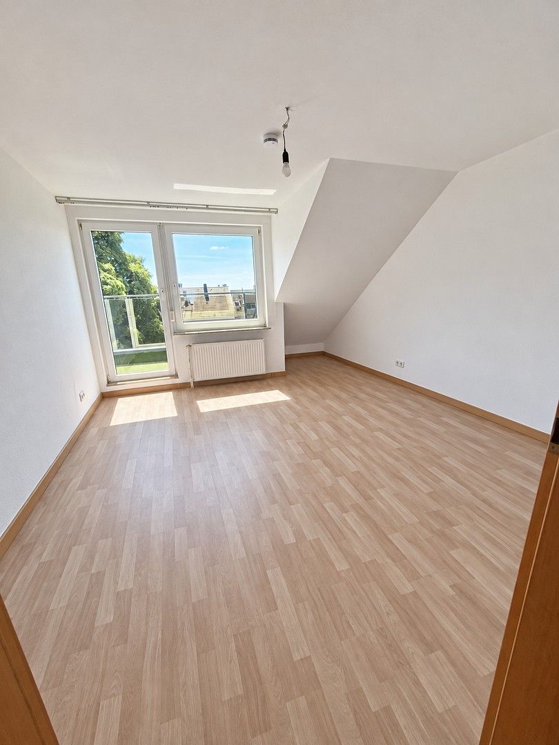 Byt 3+1 · 75 m² · Schützenstraße 75 Remscheid Remscheid Nordrhein-Westfalen 42853 - 3