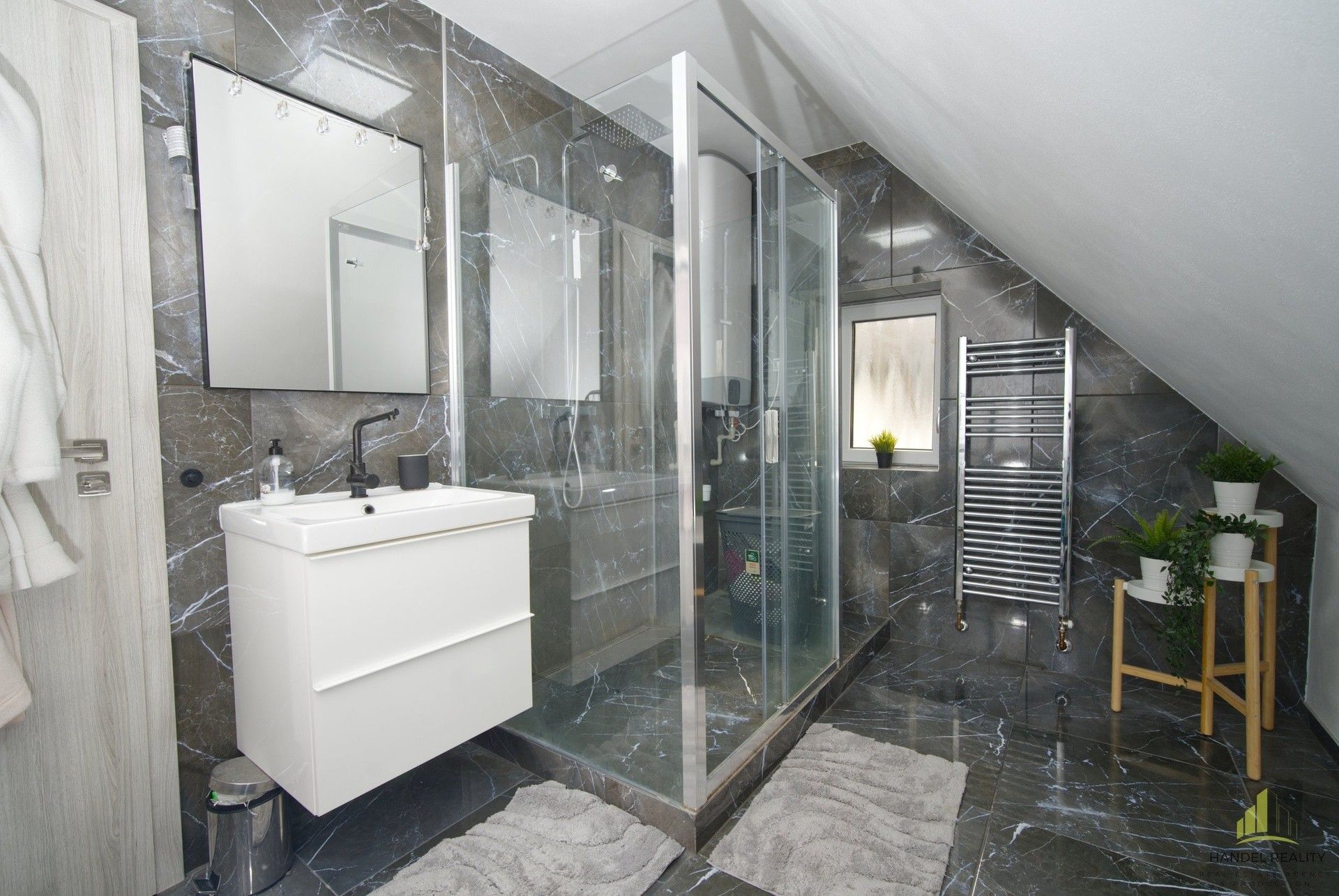 Prodej rodinný dům - Poličná, 180 m²