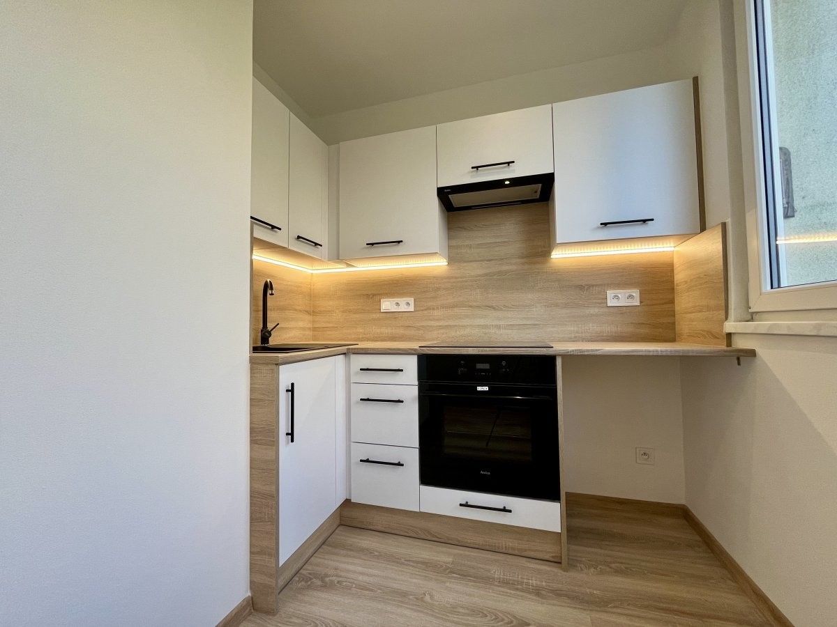 2+1, Tlapákova, Ostrava, 55 m² - 1