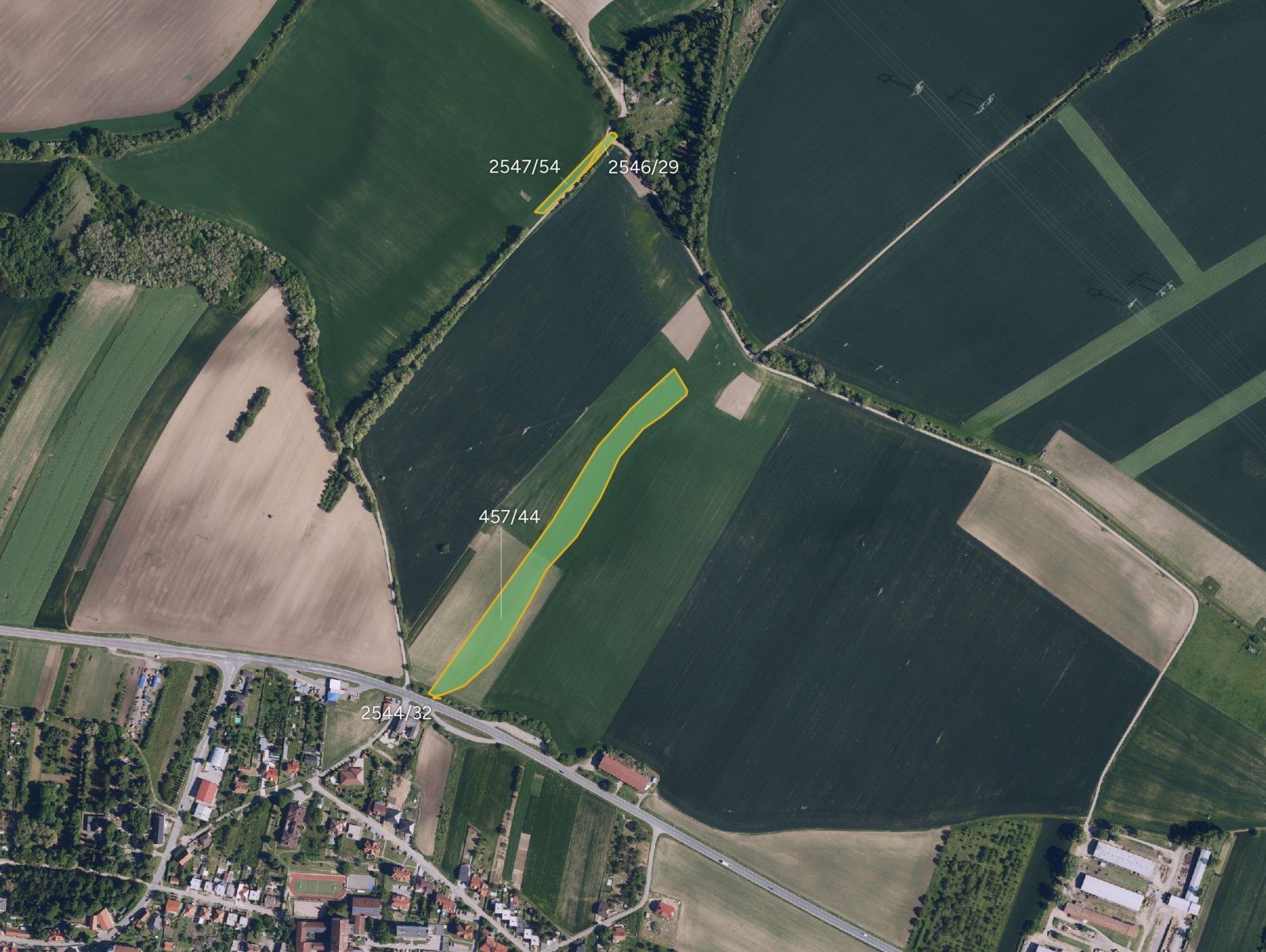Zemědělský pozemek, 15 876 m²