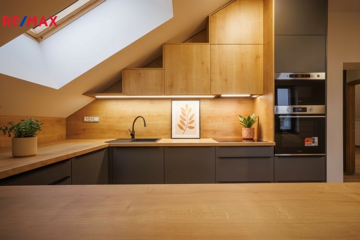 3+kk, Thomayerova, Ostrava, 82 m²