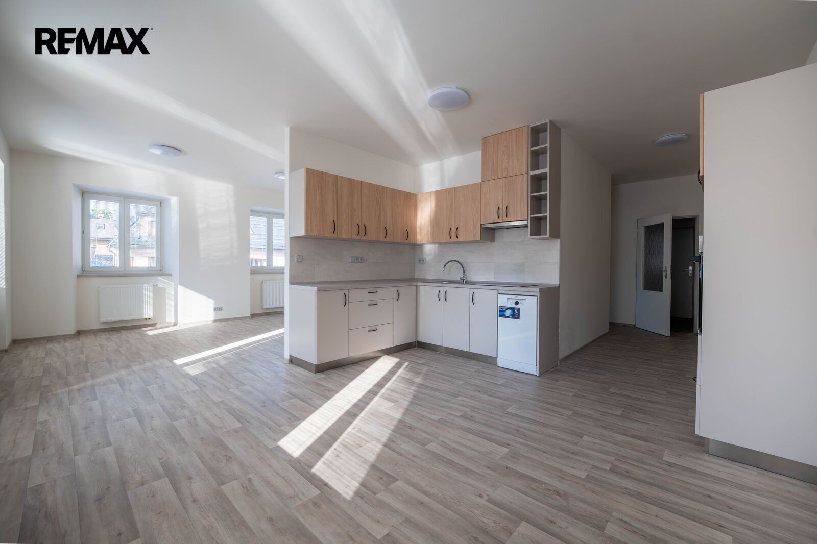 3+kk, Nová Paka, 83 m²