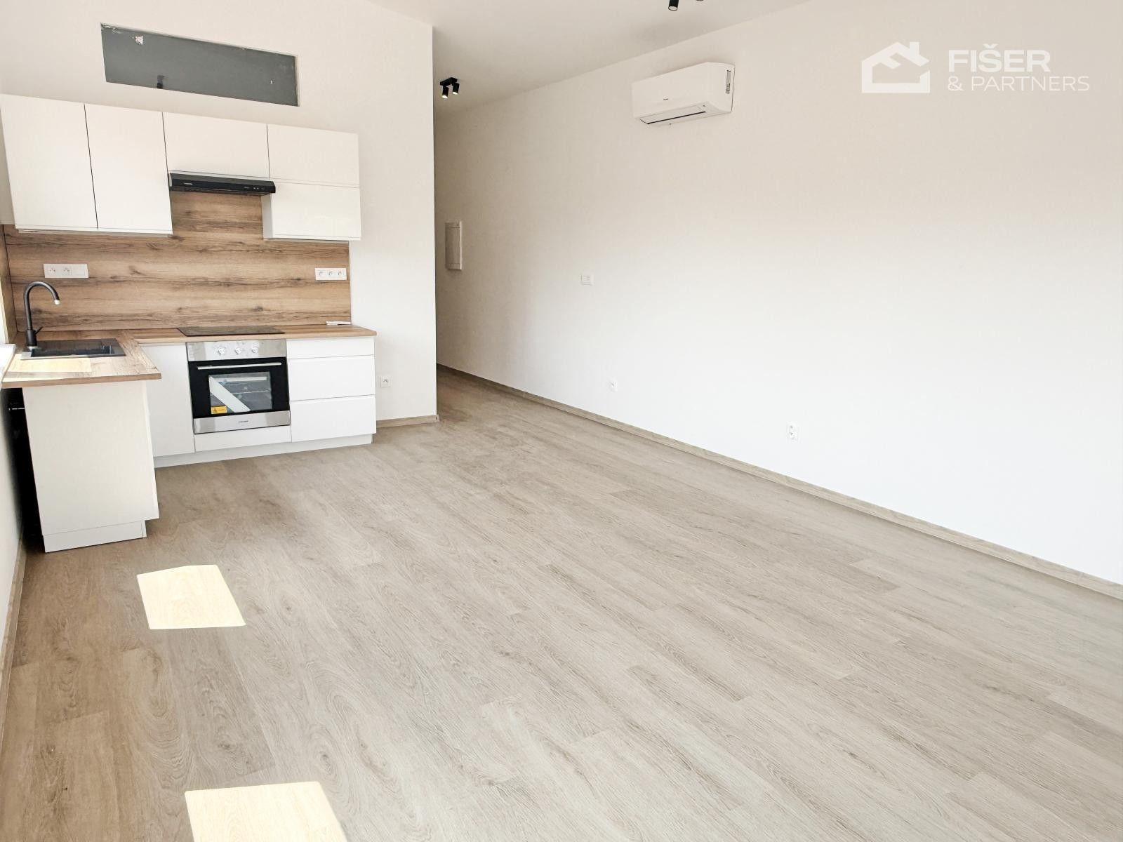 2+kk, Mostní, Valašské Meziříčí, 45 m² - 2