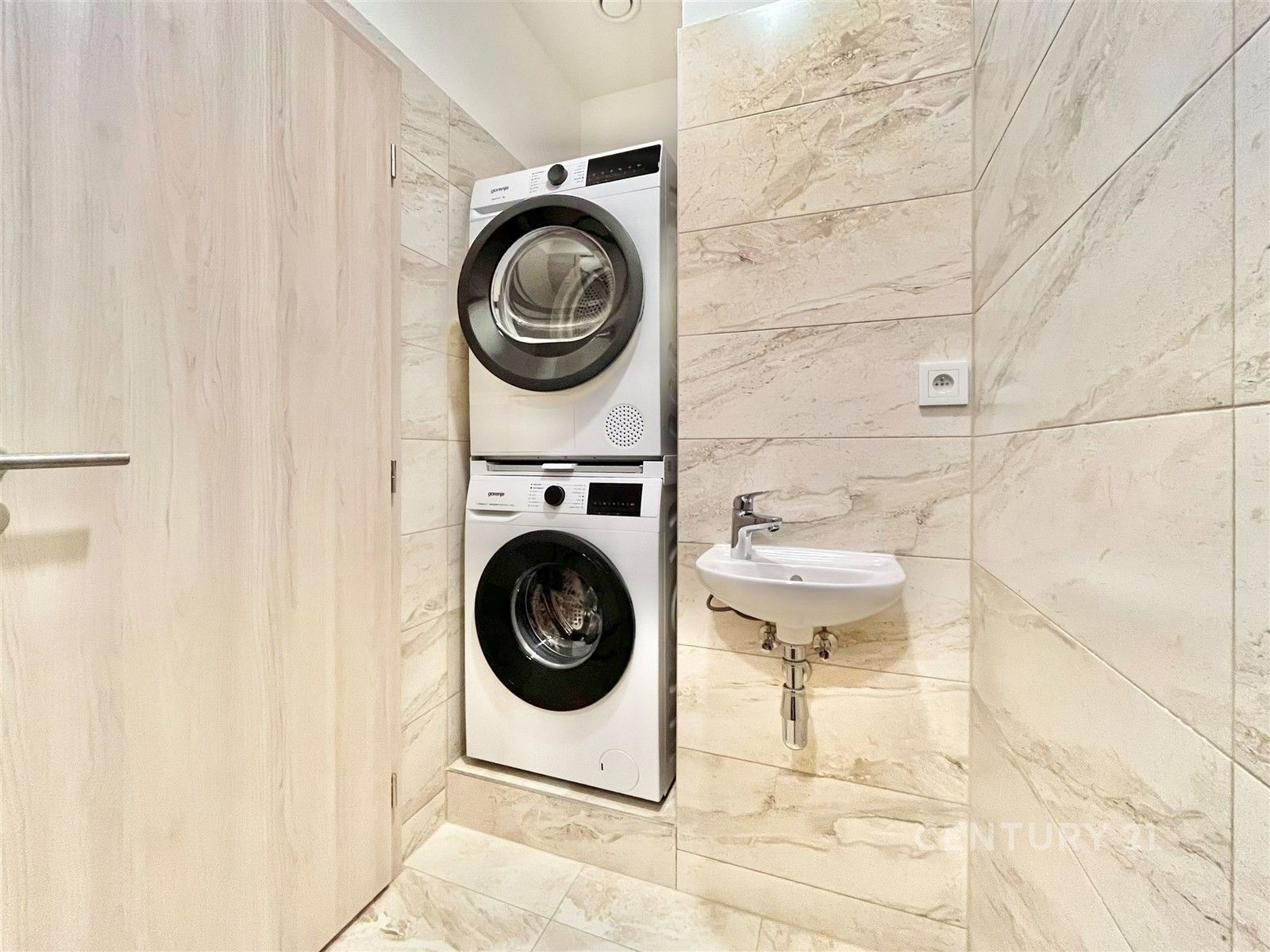 Byt 3+kk · 66 m² · Arnošta Staňka 1685, Praha Hostivař - 4