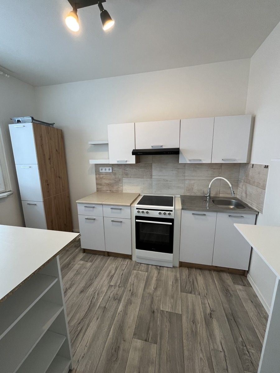 2+1, Zikova, Olomouc, 48 m²