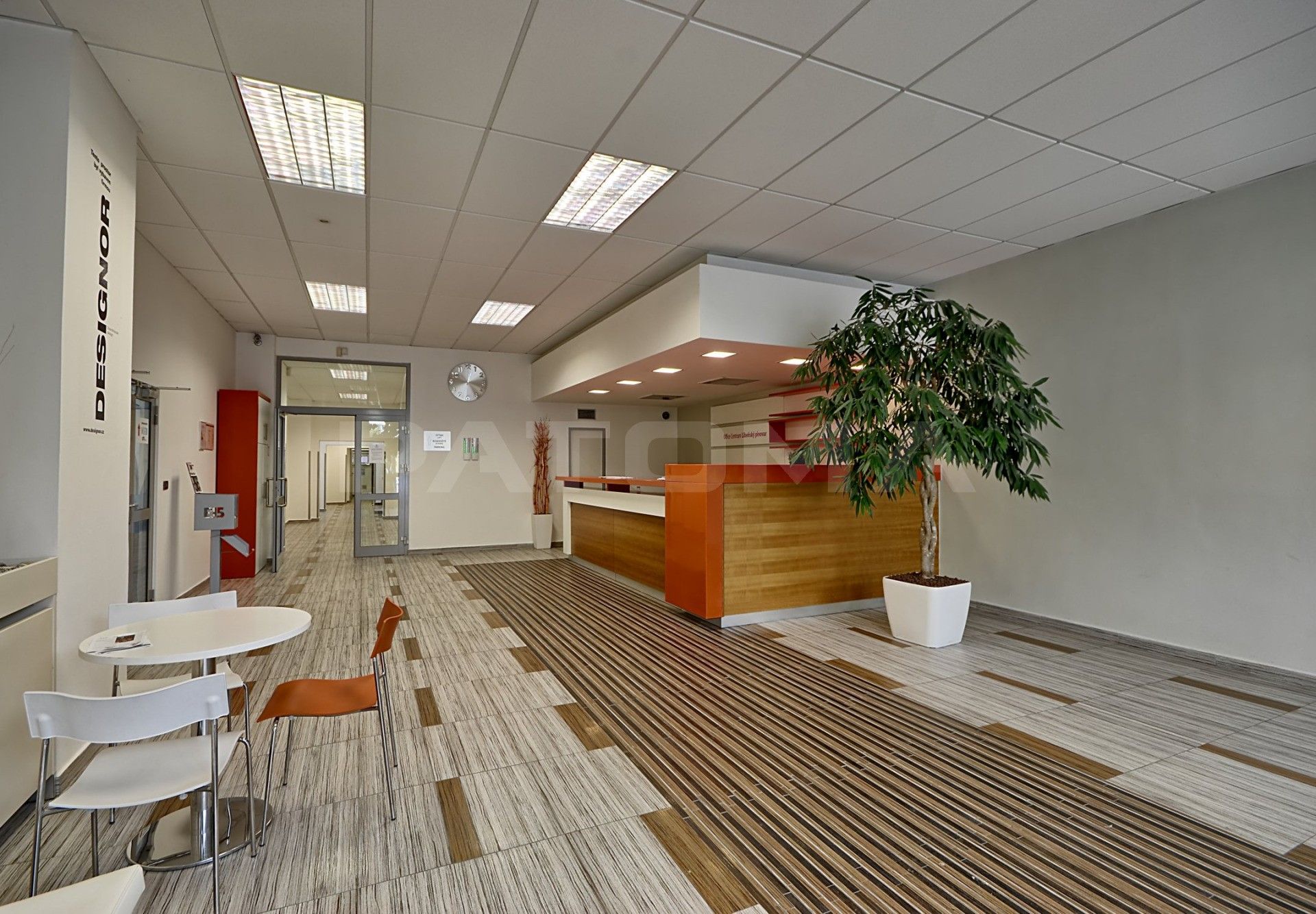 Pronájem kancelář - U libeňského pivovaru, Praha, 384 m² - 5