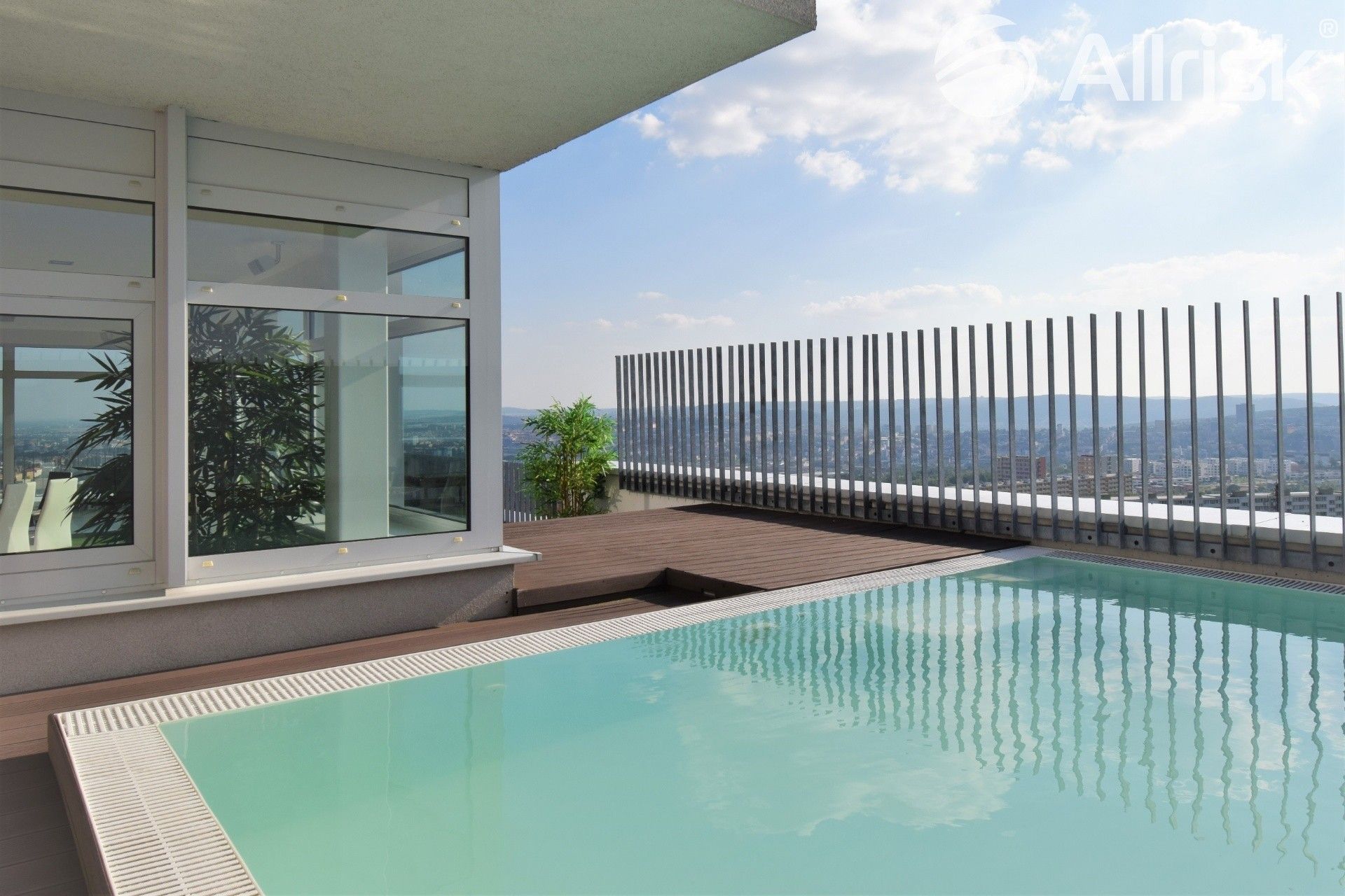 Pronájem byt - Majdalenky, Brno, 300 m²