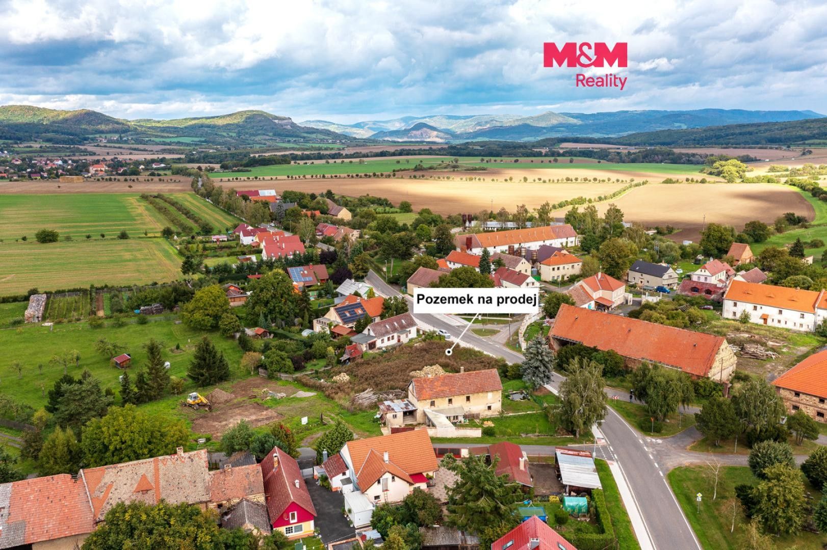 Pozemek pro bydlení, 608 m²
