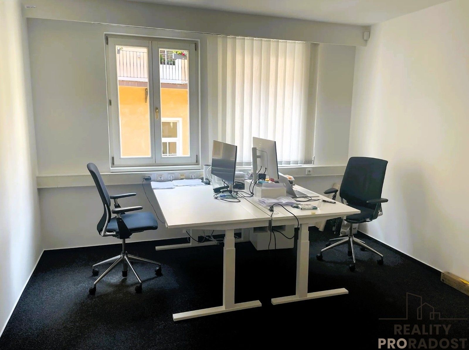 Kanceláře, Karmelitská, Praha Malá Strana, 16 m² - 2