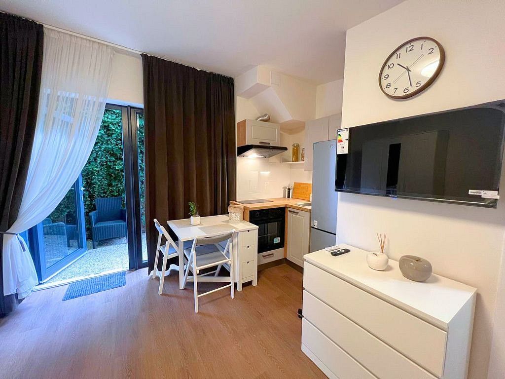1+kk, Čsl. armády, Hostivice, okres Praha-západ, 18 m² - 1