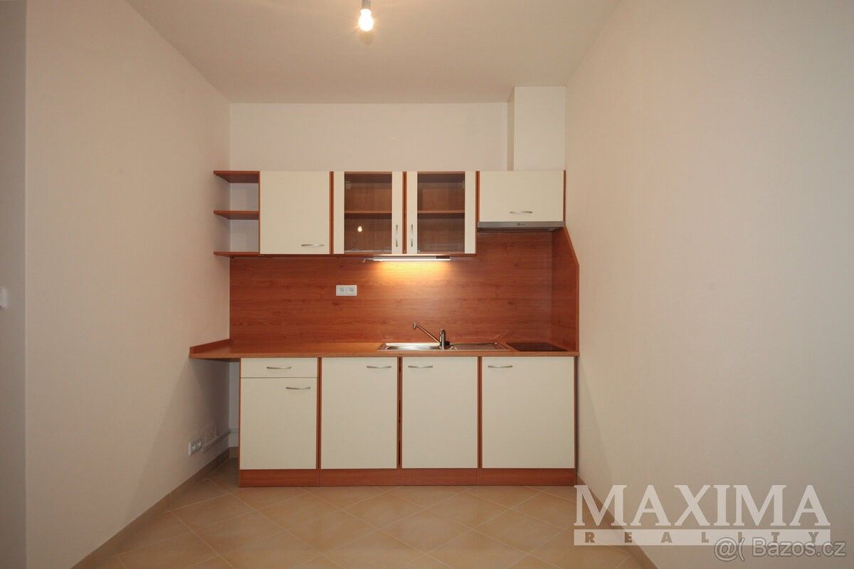 Pronájem byt - Praha, 100 00