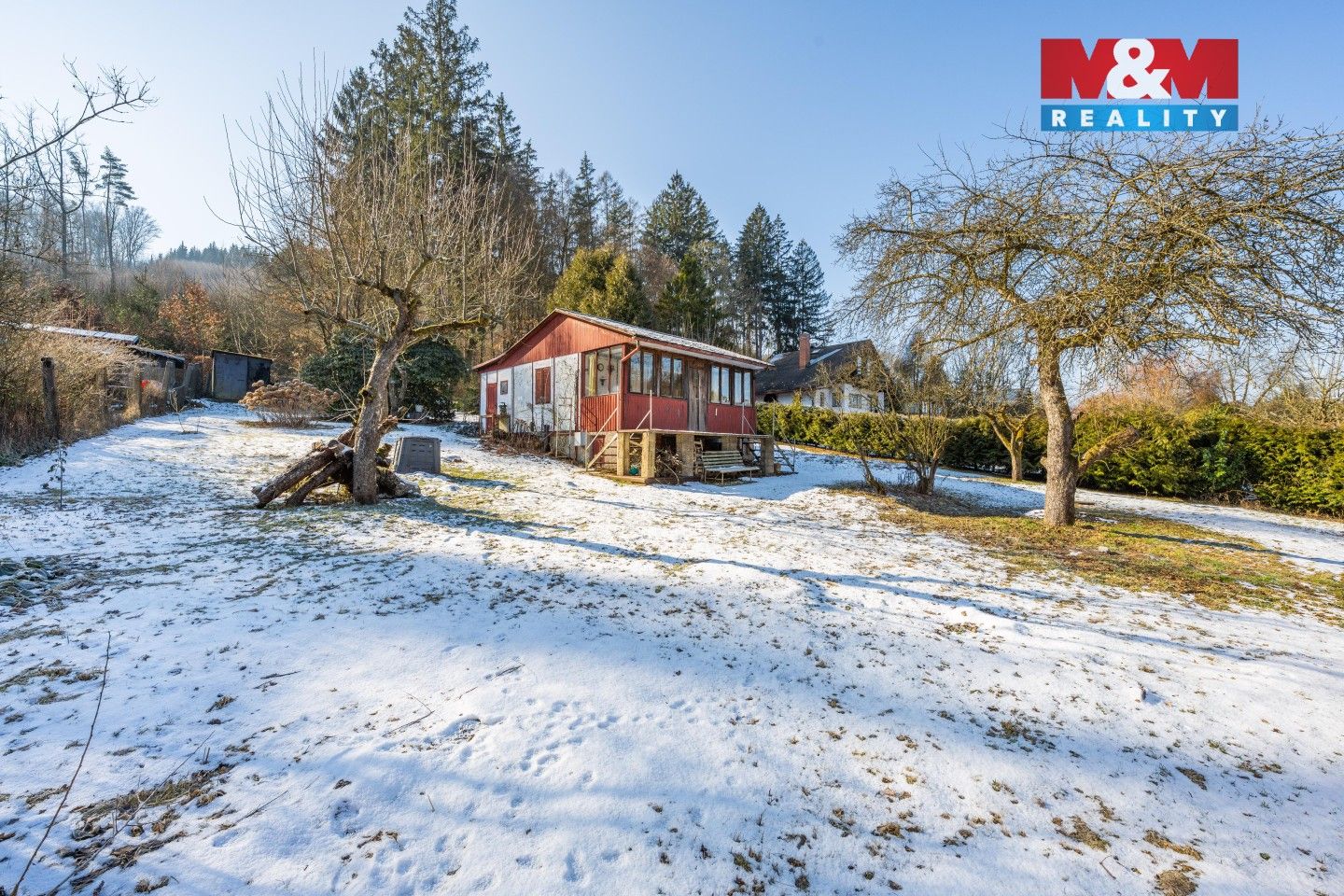 Chaty, Pod lesem, Lštění, 41 m²