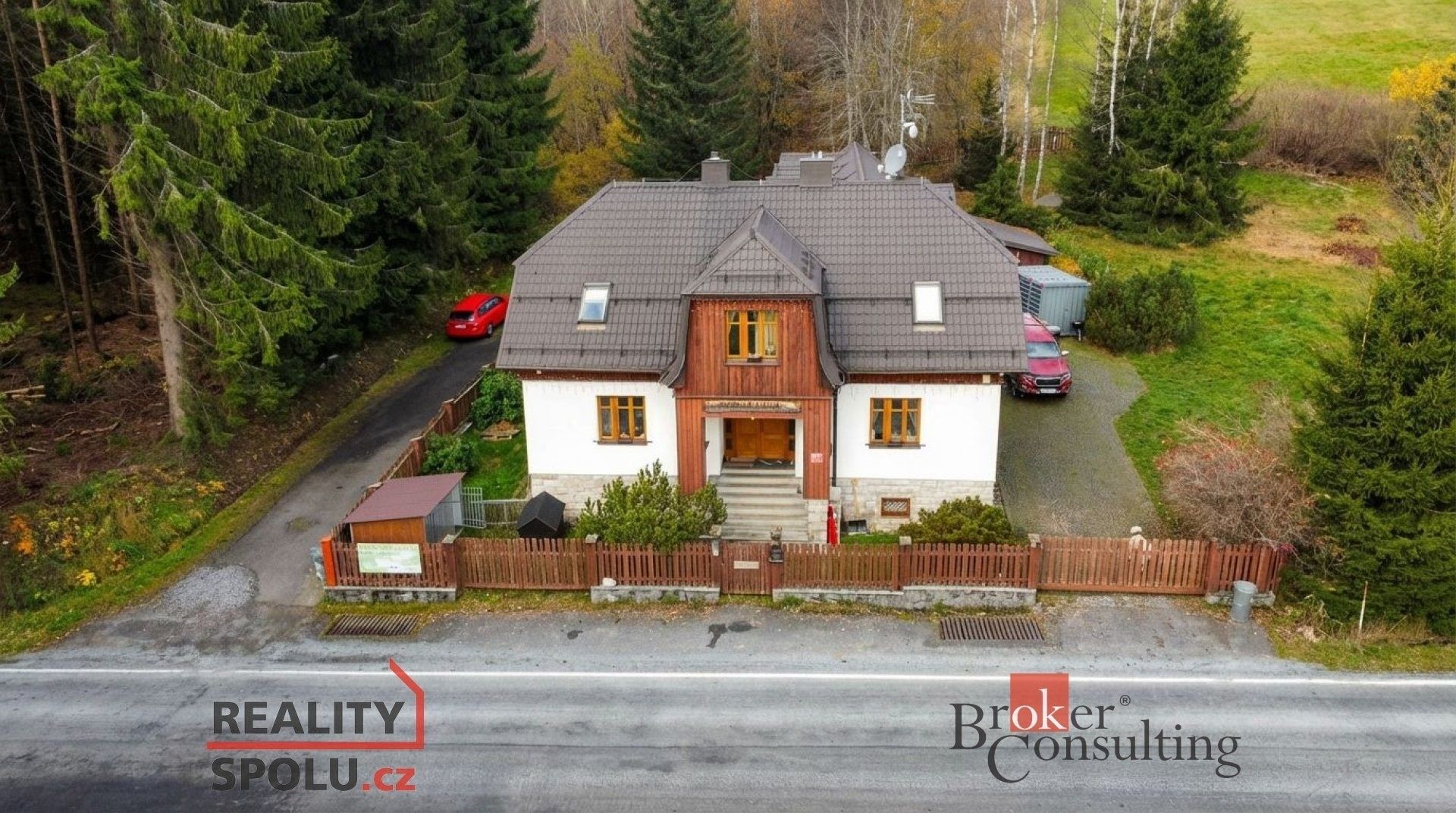 Rodinné domy, Srní, 439 m²