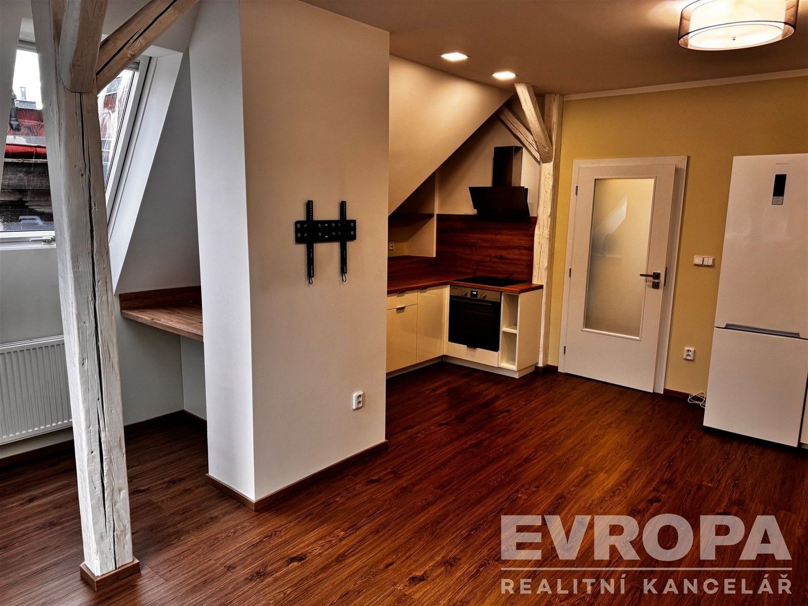 2+kk, Vzdušná 60, Liberec I-Staré Město, 69 m² - 2