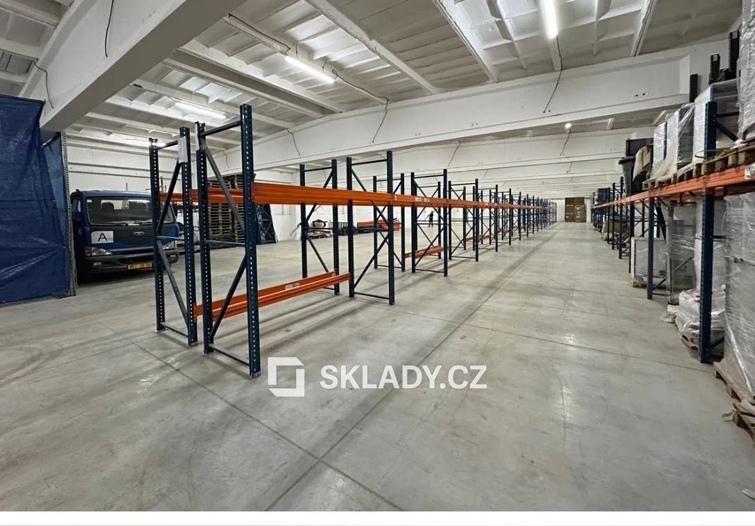 Sklady, Martiněves, 750 m² - 1