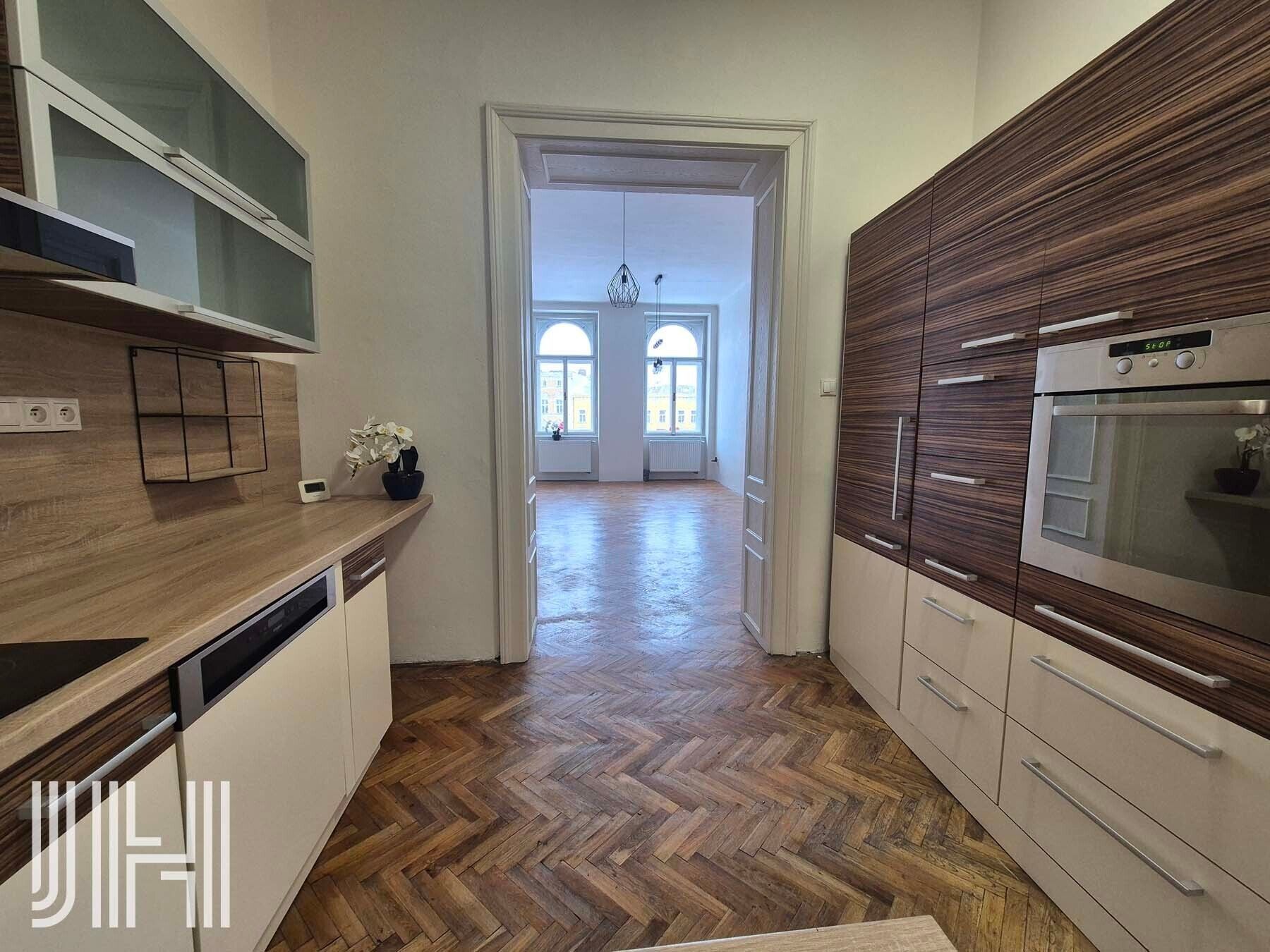 Prodej byt 2+1 - nám. T. G. Masaryka, Prostějov, 69 m²