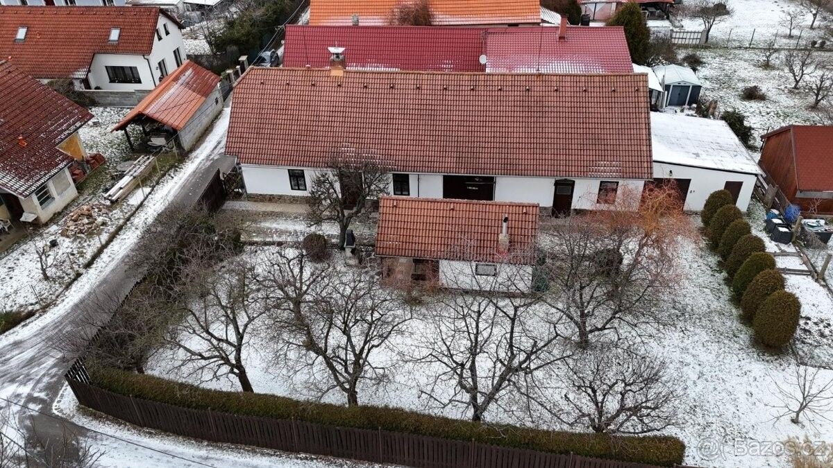 Prodej rodinný dům - Hostomice pod Brdy, 267 24