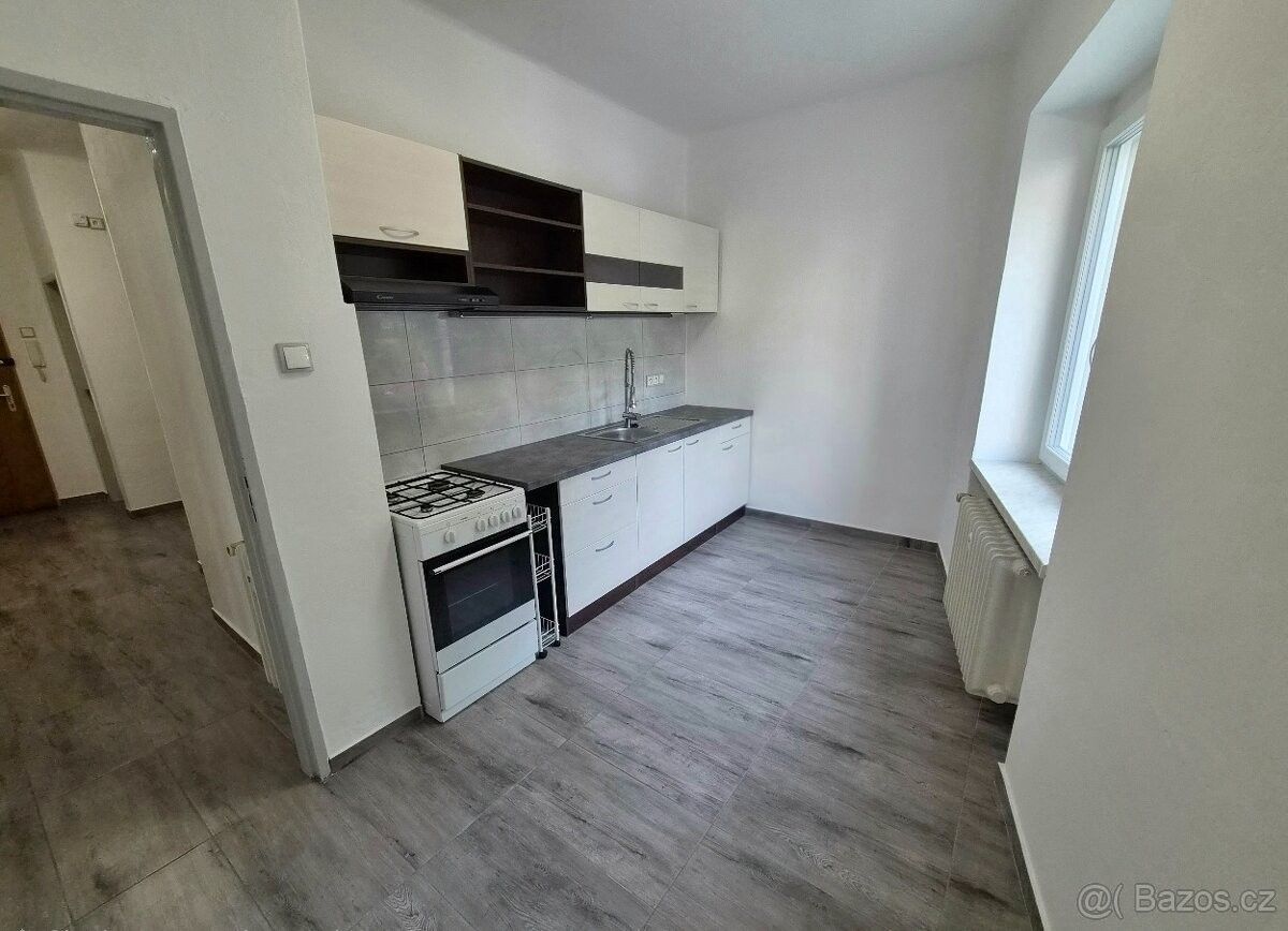 Byty, Opava, 746 01 - 1