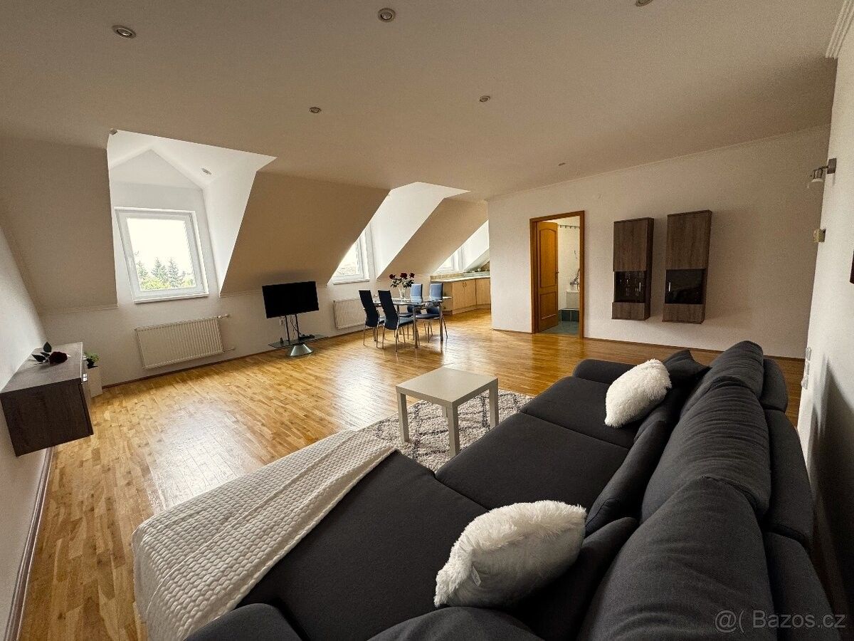 Prodej byt - Strážnice, 696 62