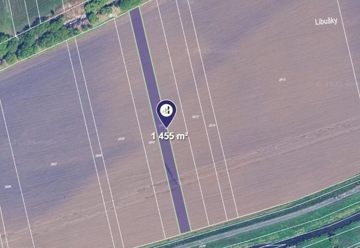 Zemědělský pozemek, 1 455 m²