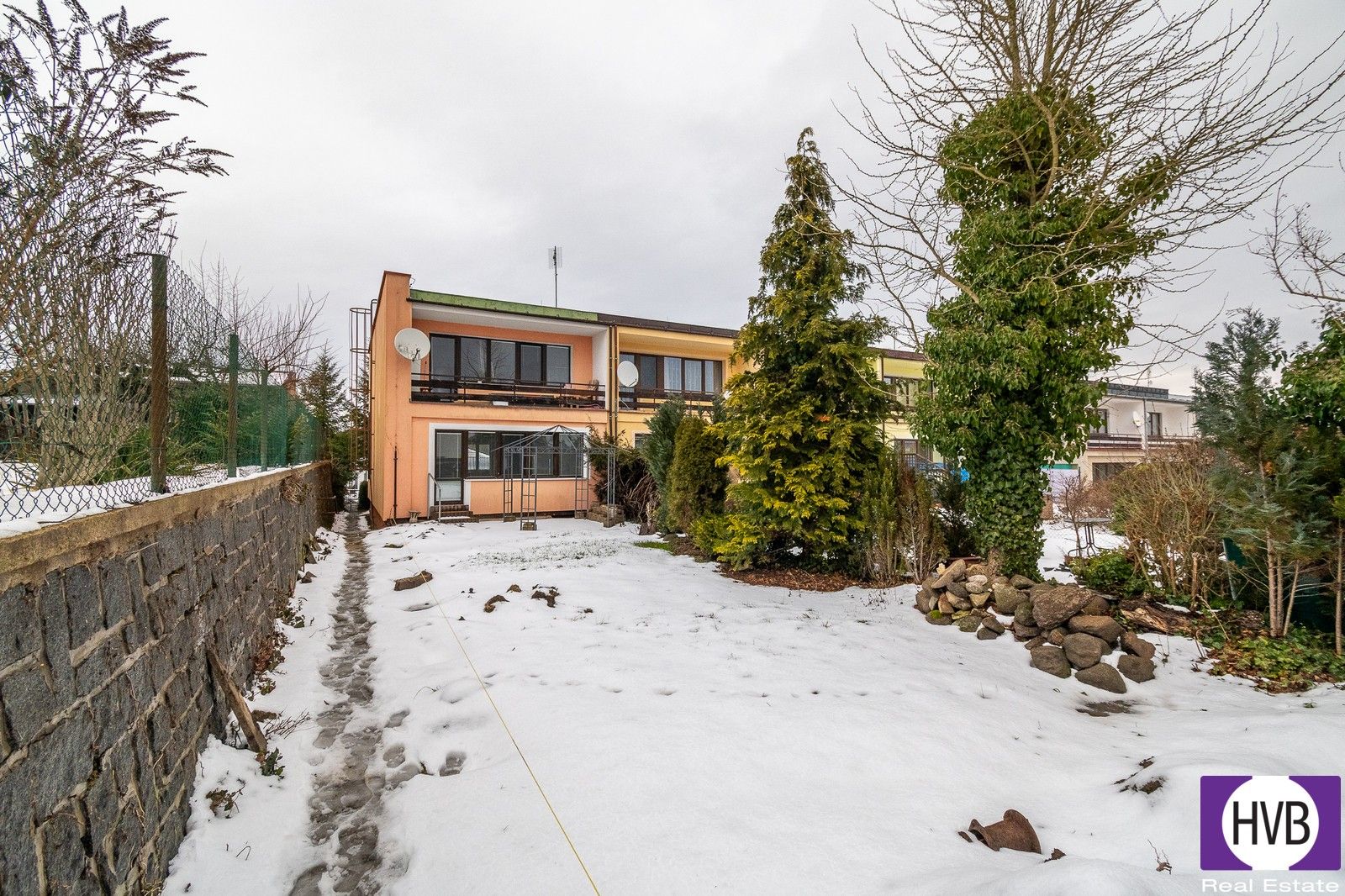 Rodinné domy, Březnice, 144 m²