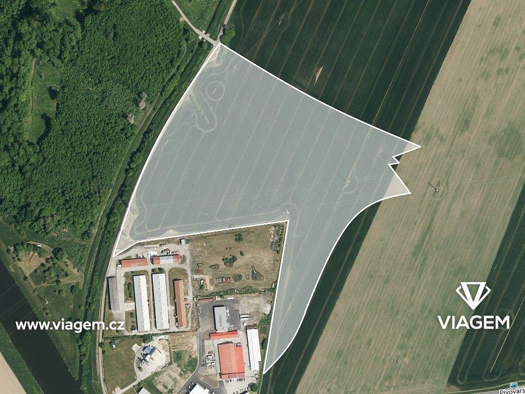 Prodej zemědělský pozemek - Uherské Hradiště, Zlínský kraj - 2