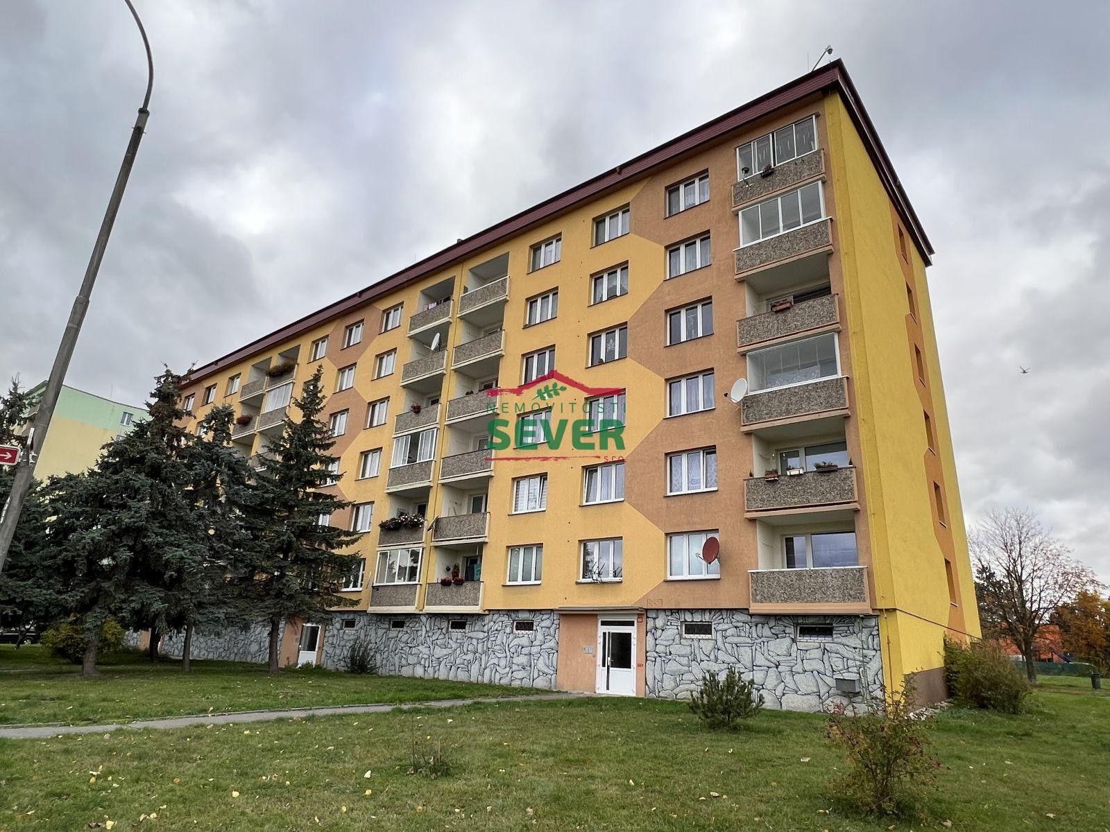 Prodej byt 2+1 - Pod Břízami, Chomutov, 61 m²