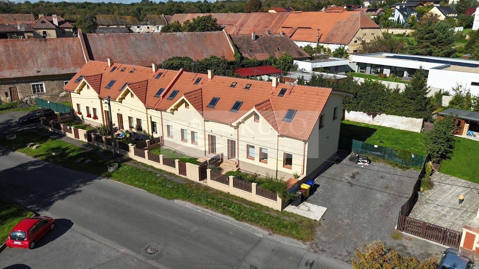 Prodej rodinný dům - Litovická, Hostivice, 150 m²