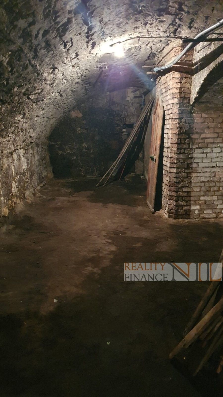 Pronájem restaurace - náměstí Republiky, Plzeň, 171 m²