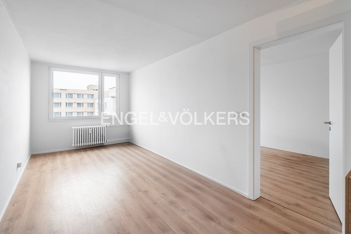 2+kk, Čenětická, Praha, 47 m²