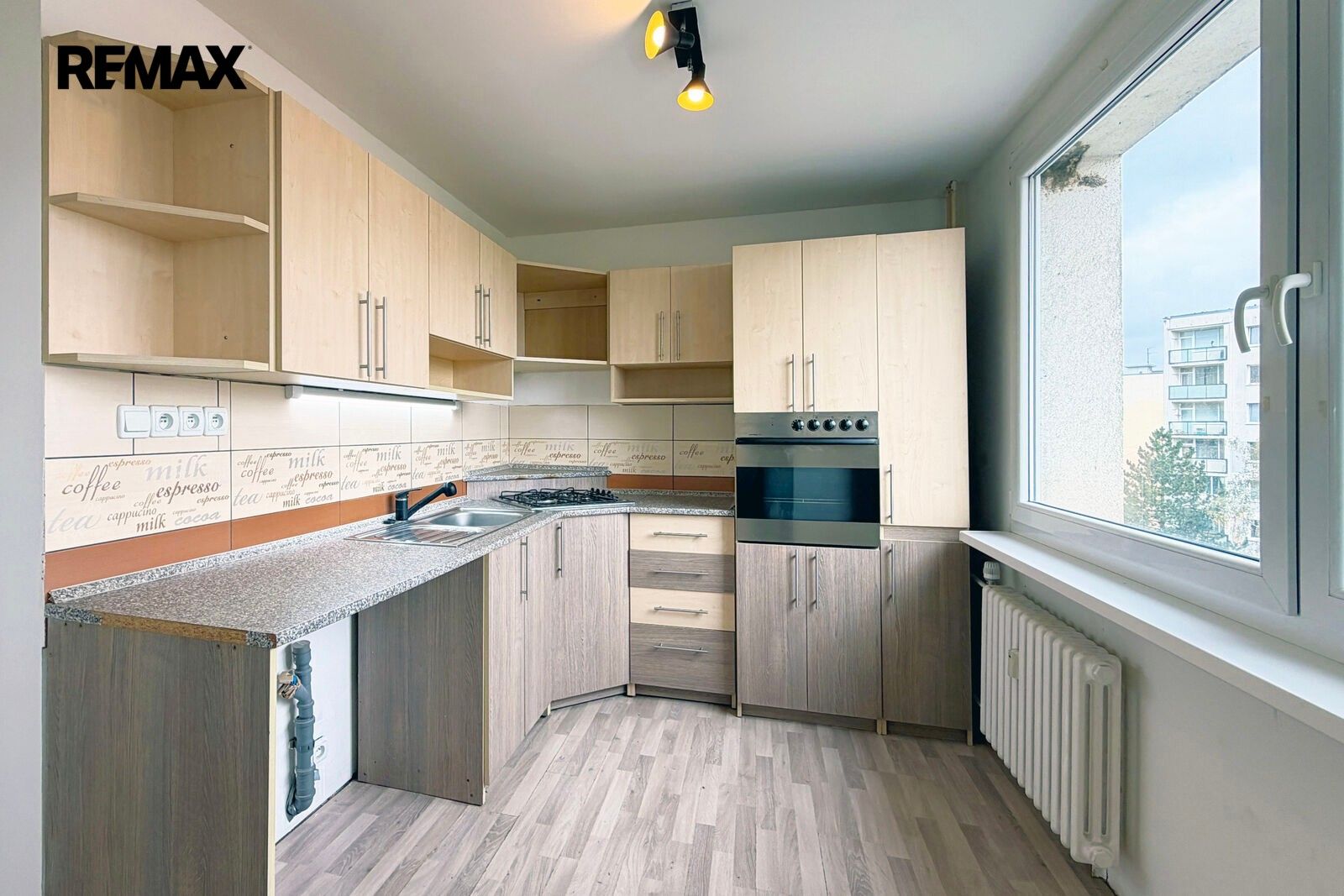 2+1, Dřínovská 4742, Chomutov, 61 m² - 1
