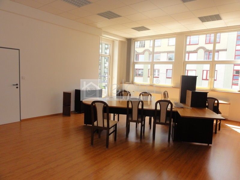 Pronájem kancelář - Praha, 148 00