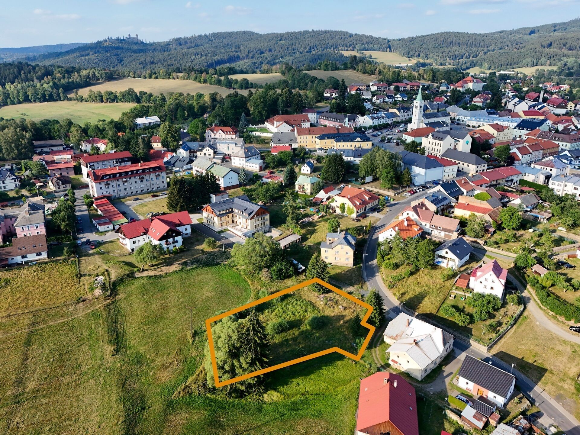 Pozemek pro bydlení, 1 662 m²