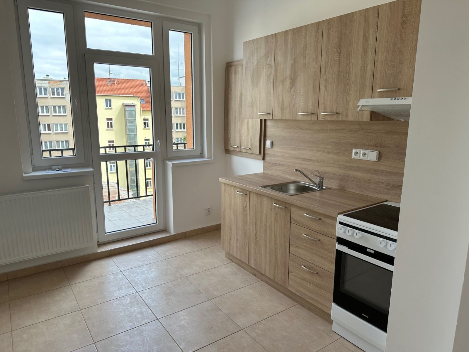 1+1, Poupětova, Praha - Holešovice, 39 m² - 1