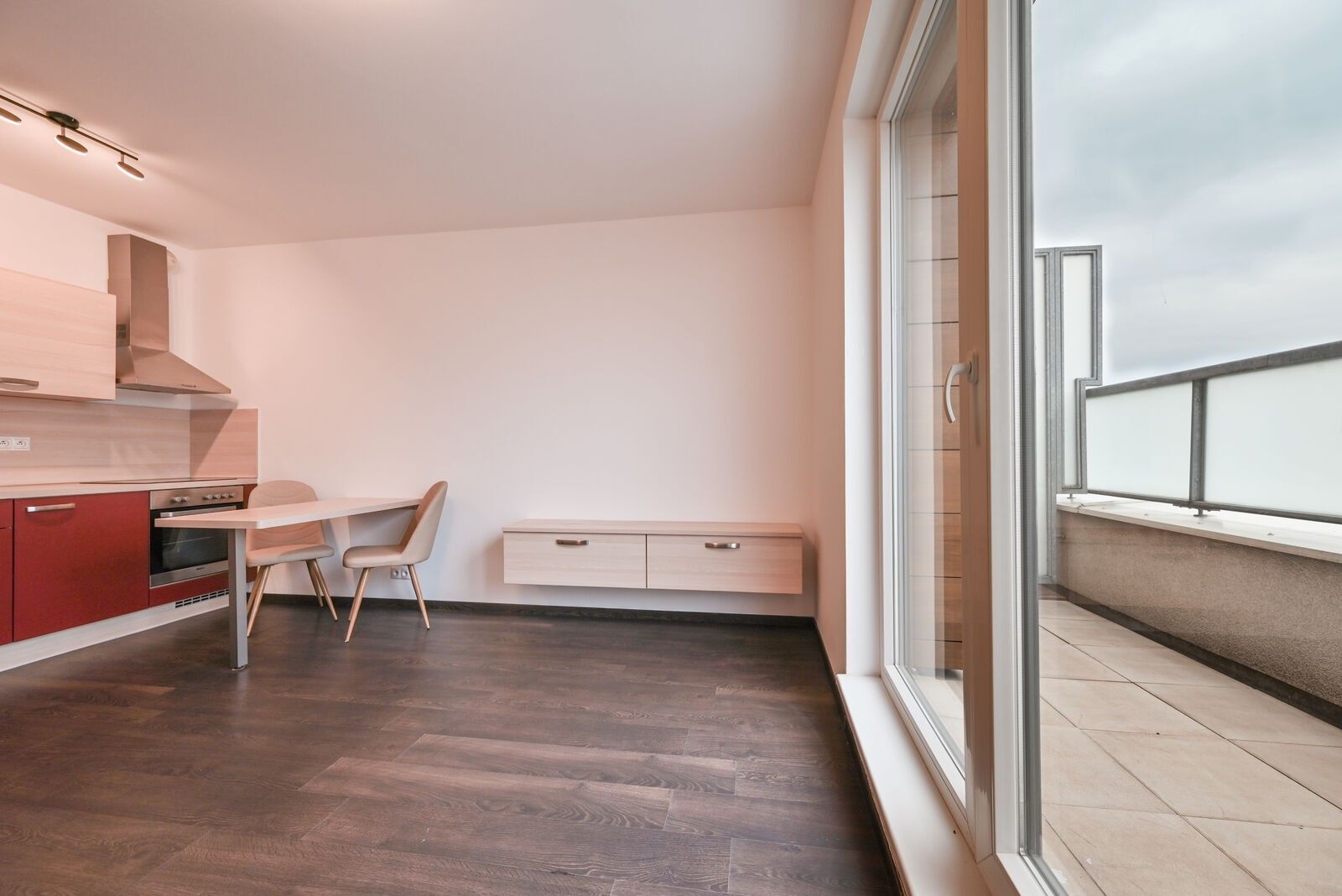 Pronájem byt 2+kk - Jantarová, Ostrava, 53 m²