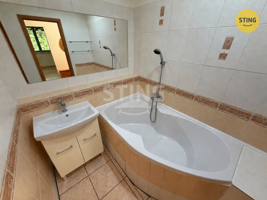 3+1, Lechowiczova , Ostrava, 78 m² - 2