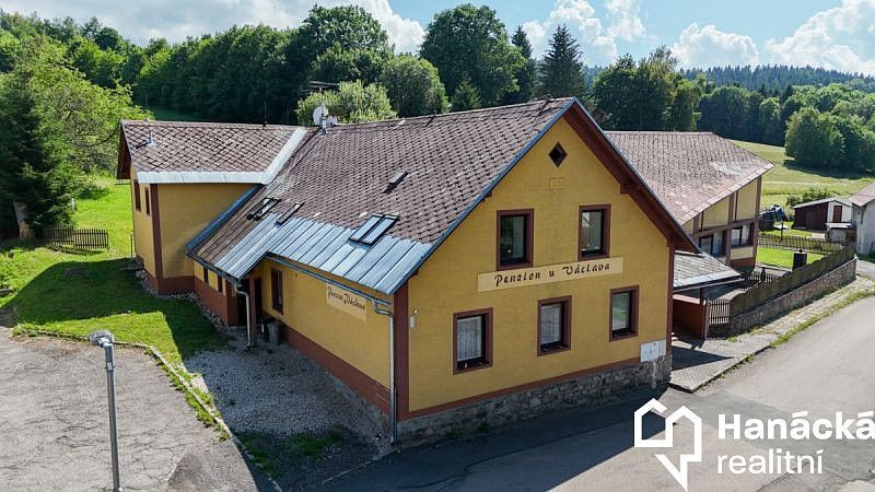 Ubytovací zařízení, Čenkovice, okres Ústí nad Orlicí, Pardubický kraj, 1 271 m² - 1
