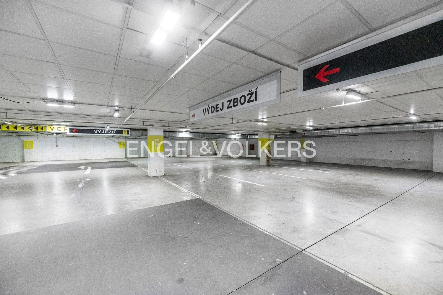 Nemovitost · 1 250 m² · Praha - Stodůlky, okres Praha 13, Hlavní město Praha - 3