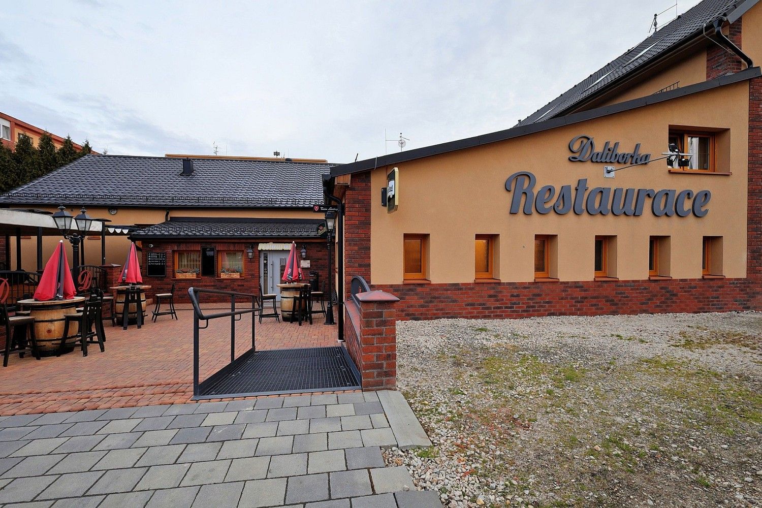Restaurace, Chodov, okres Sokolov, Karlovarský kraj, 350 m² - 2