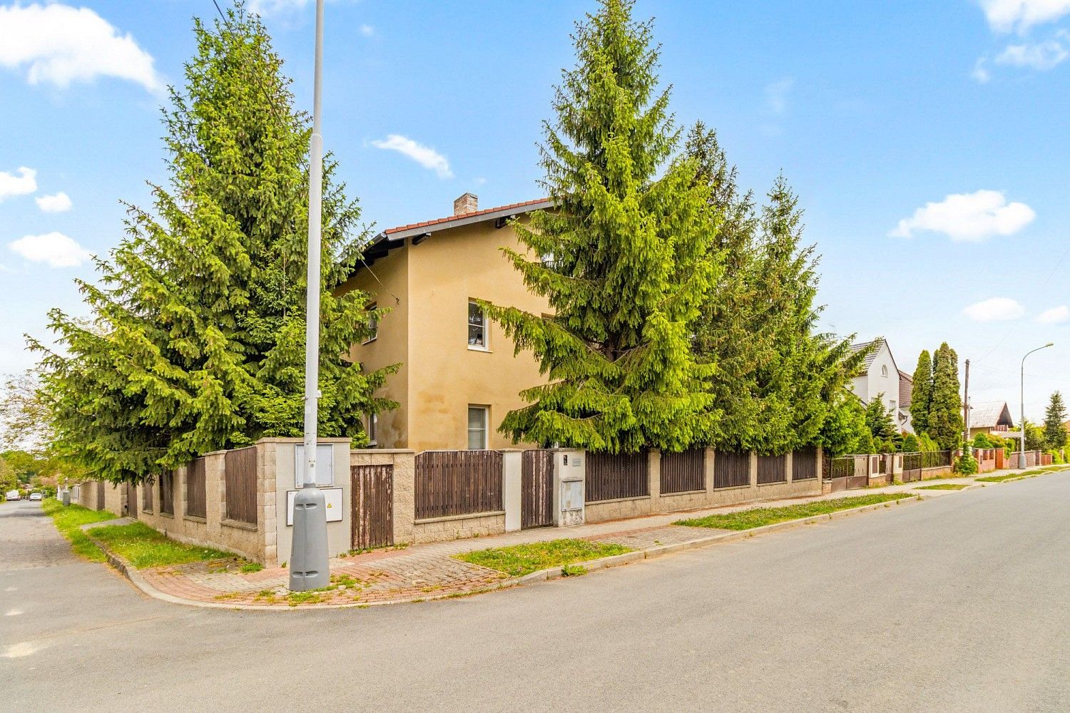 Rodinný dům · 350 m² · Praha - Kunratice, okres Praha 4, Hlavní město Praha - 3