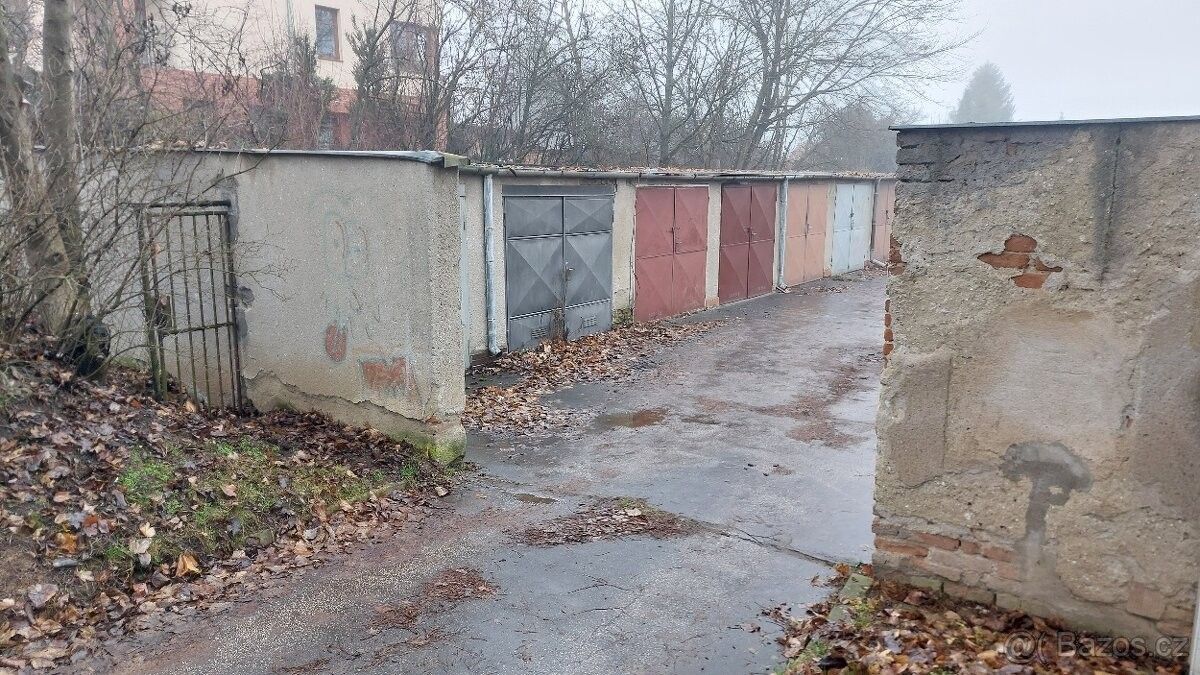Garáže, Brno, 624 00