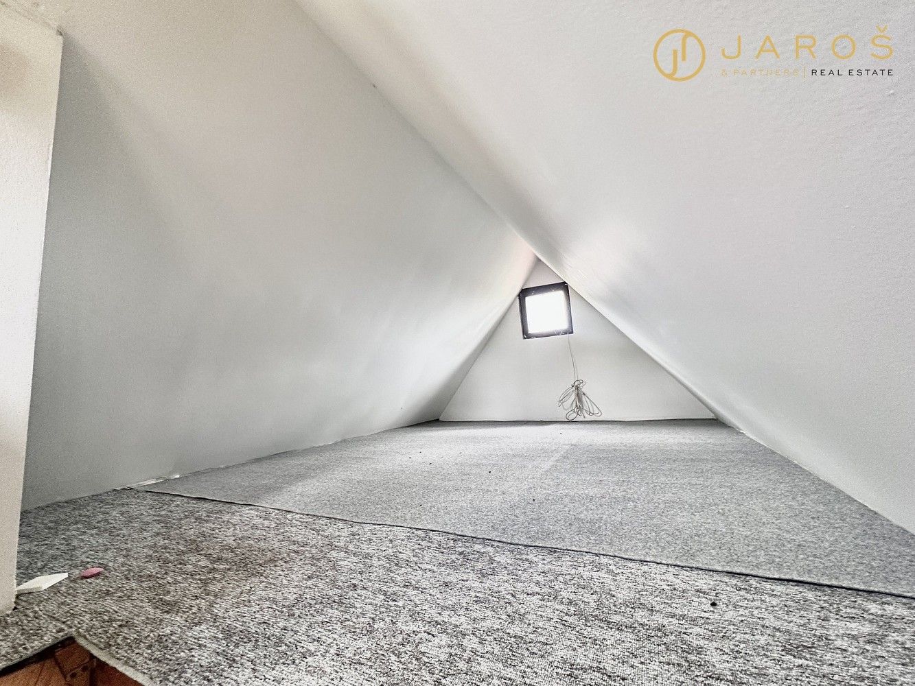 Chalupa · 16 m² · Klášterec nad Ohří, okres Chomutov, Ústecký kraj - 4