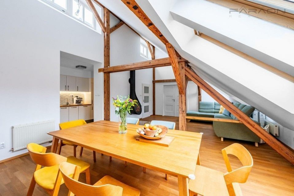 3+kk, Verdunská, Praha, 110 m²