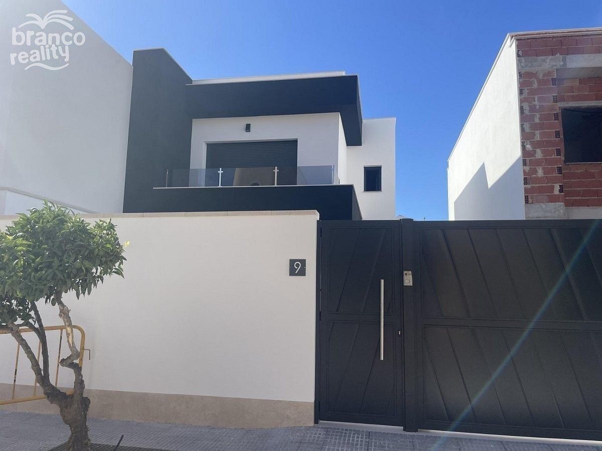 Prodej rodinný dům - Almoradi, ES, 134 m² - 2
