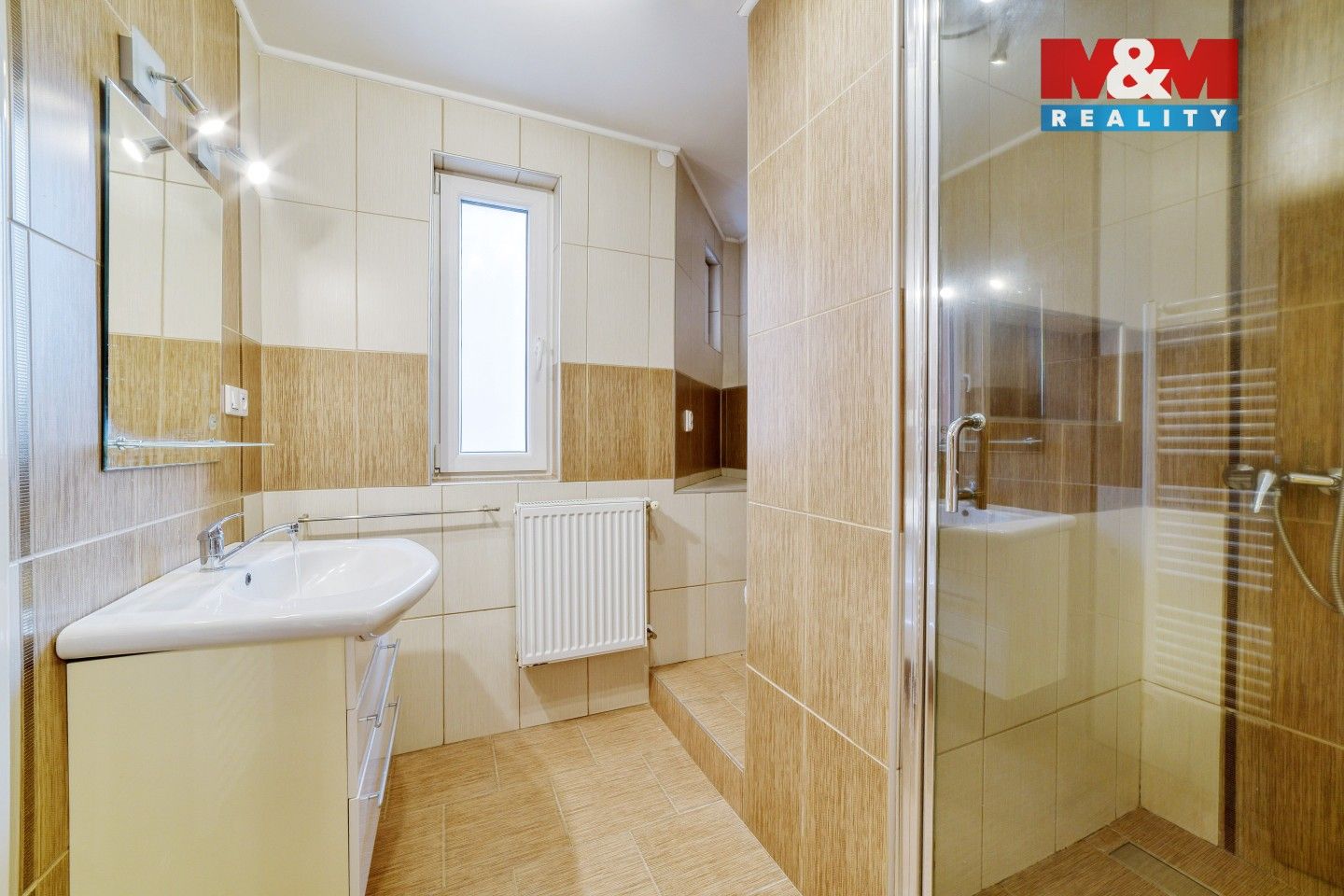 Prodej byt 4+1 - Májová, Cheb, 110 m²