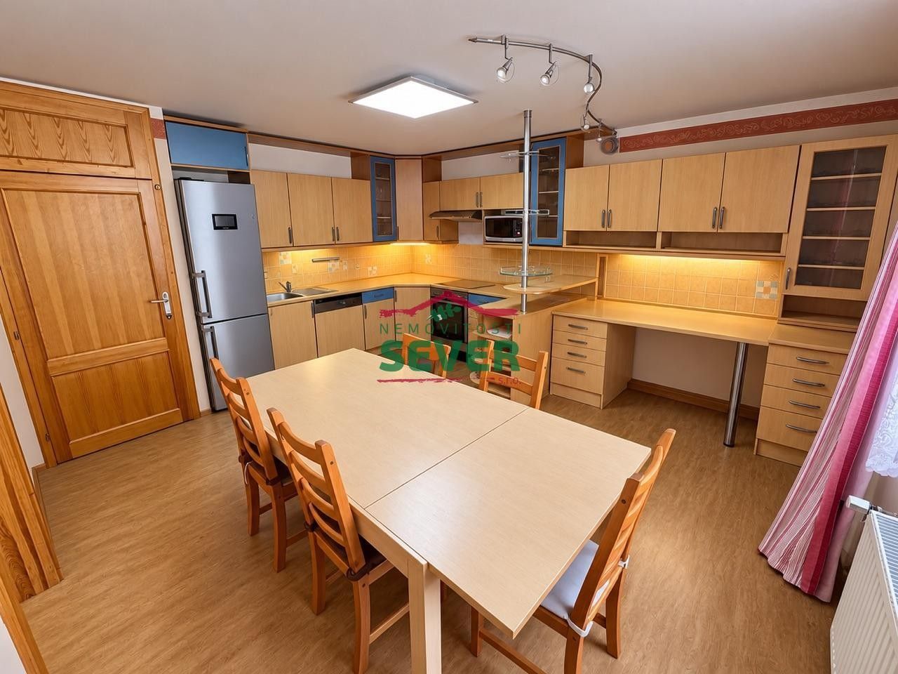 4+1, U Zámeckého parku, Litvínov, 145 m² - 2